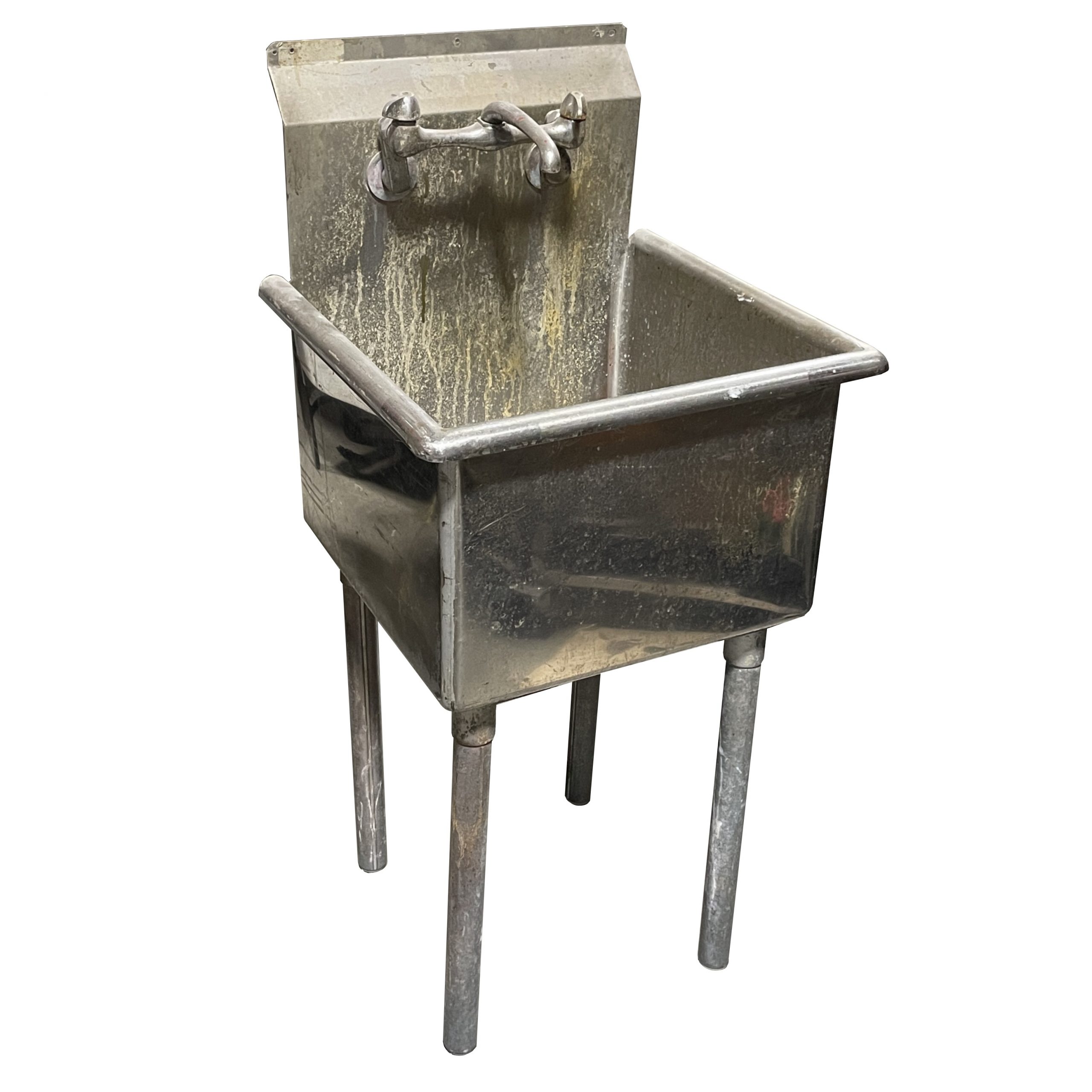 UTILITY SINK / FREE STANDING / AGED Air Designs UTILITY SINK / FREE STANDING / AGED Air Designs